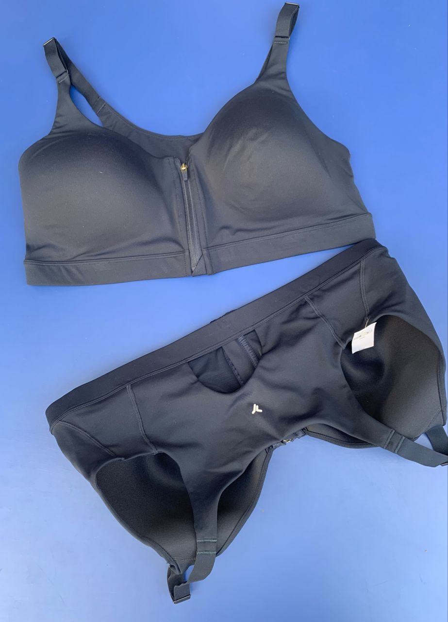 Zipper Sports Bra